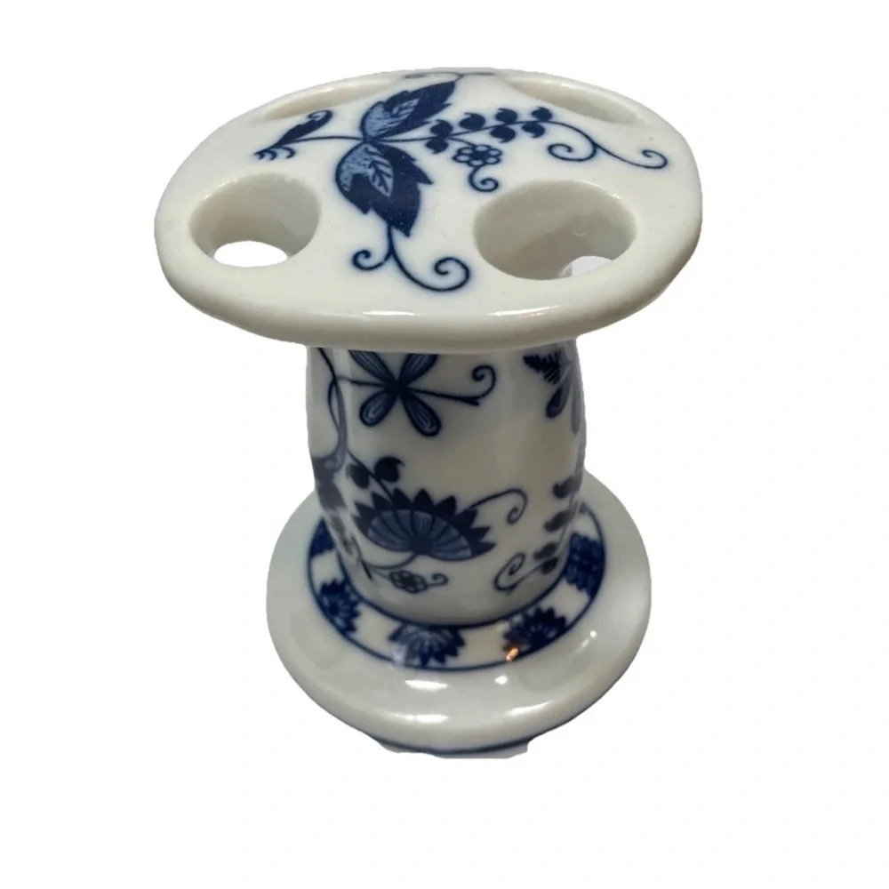 Vintage Porcelain Blue Onion Danube Tooth Brush Holder Japan